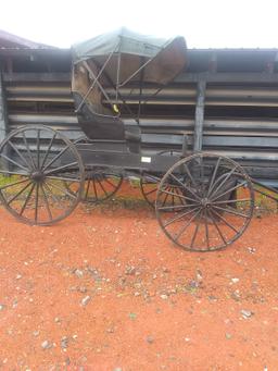 AMISH HORSE BUGGY