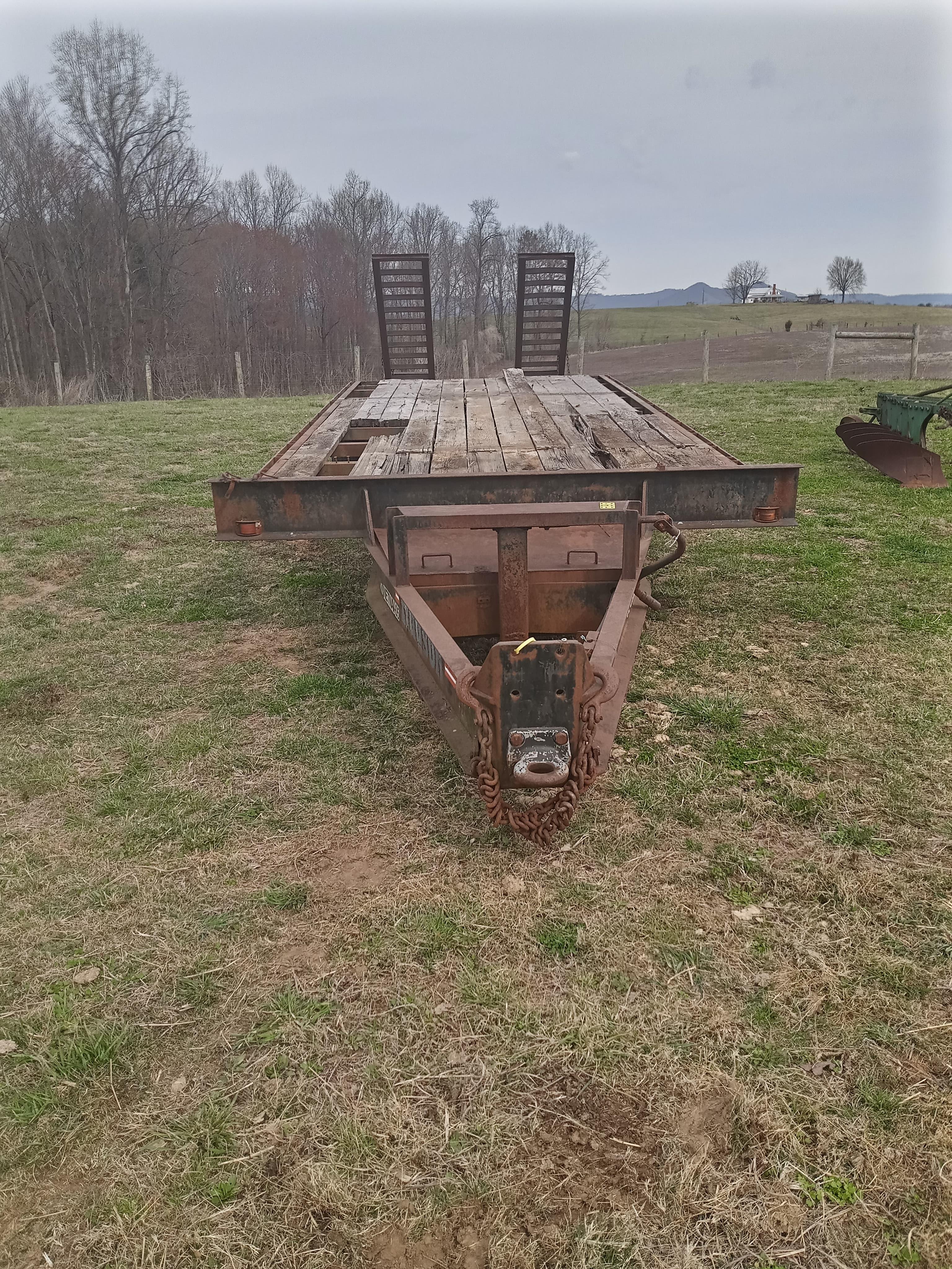 HUDSON DUAL AXLE FLATDECK TRAILER - W/ TITLE (10 TON TRAILER)