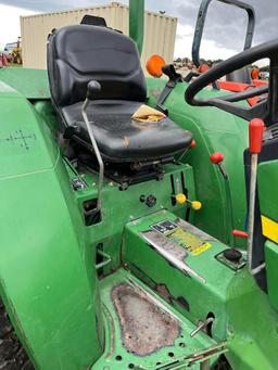 John Deere 970 4x4 W/ Rollbar