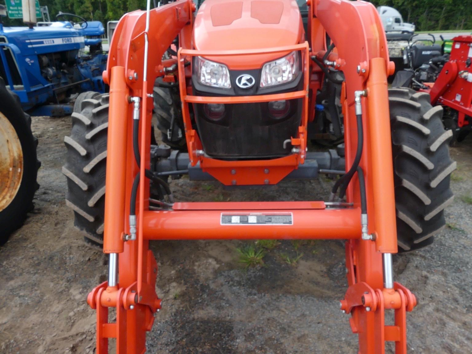 Kubota M5-111 Dual Speed Tractor W/ Kubota La1854 Loader