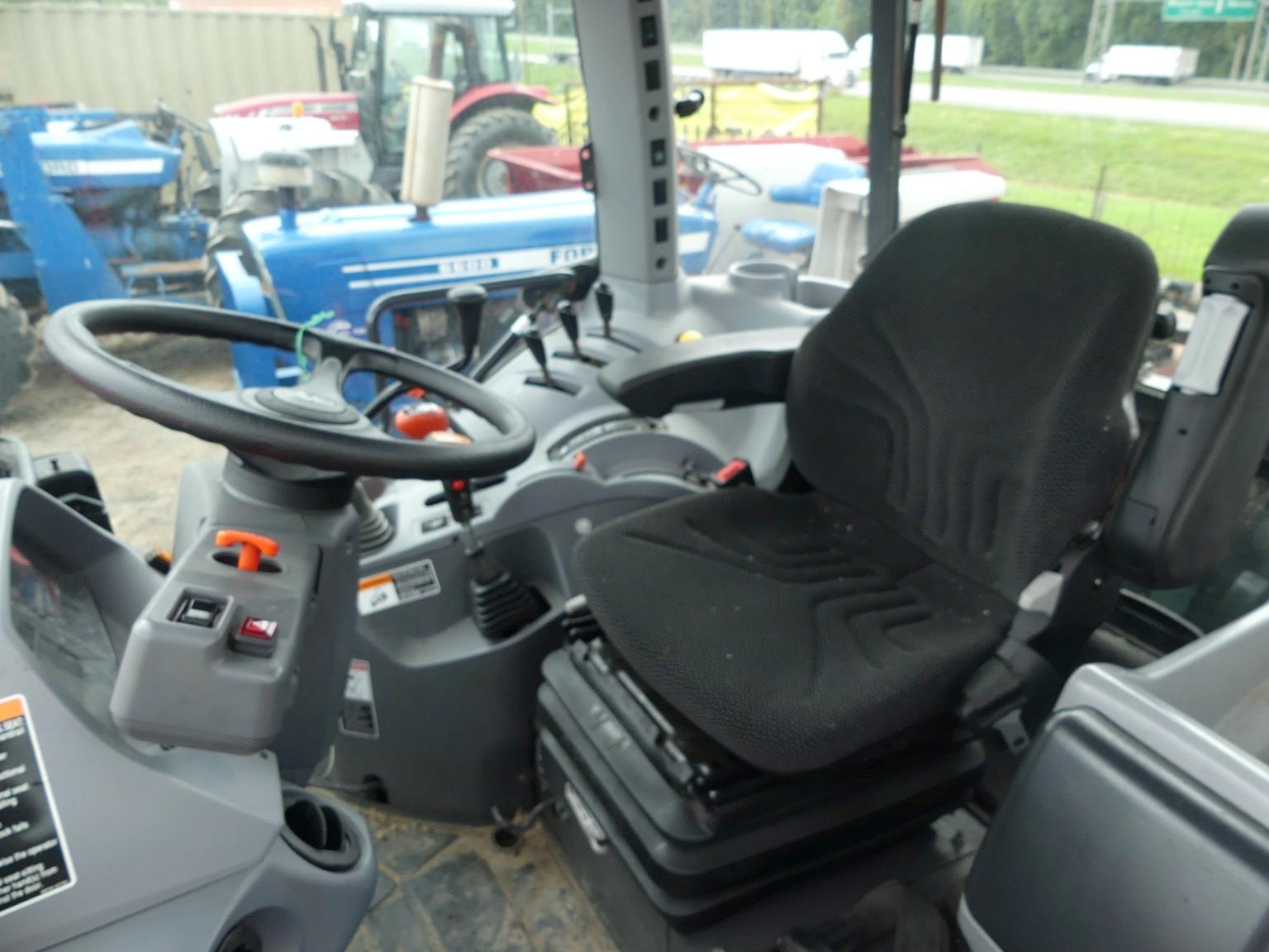Kubota M5-111 Dual Speed Tractor W/ Kubota La1854 Loader