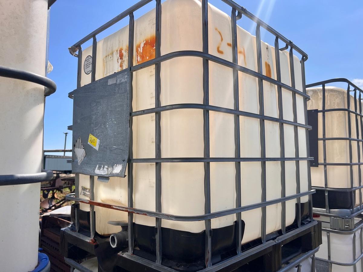 100 Gallon Pallet