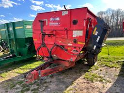 KUHN KNIGHT REEL AUGGIE 3142 GRIAN MIXER WAGON