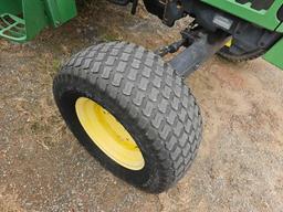 John Deere 5320 w/Cab (4WD)