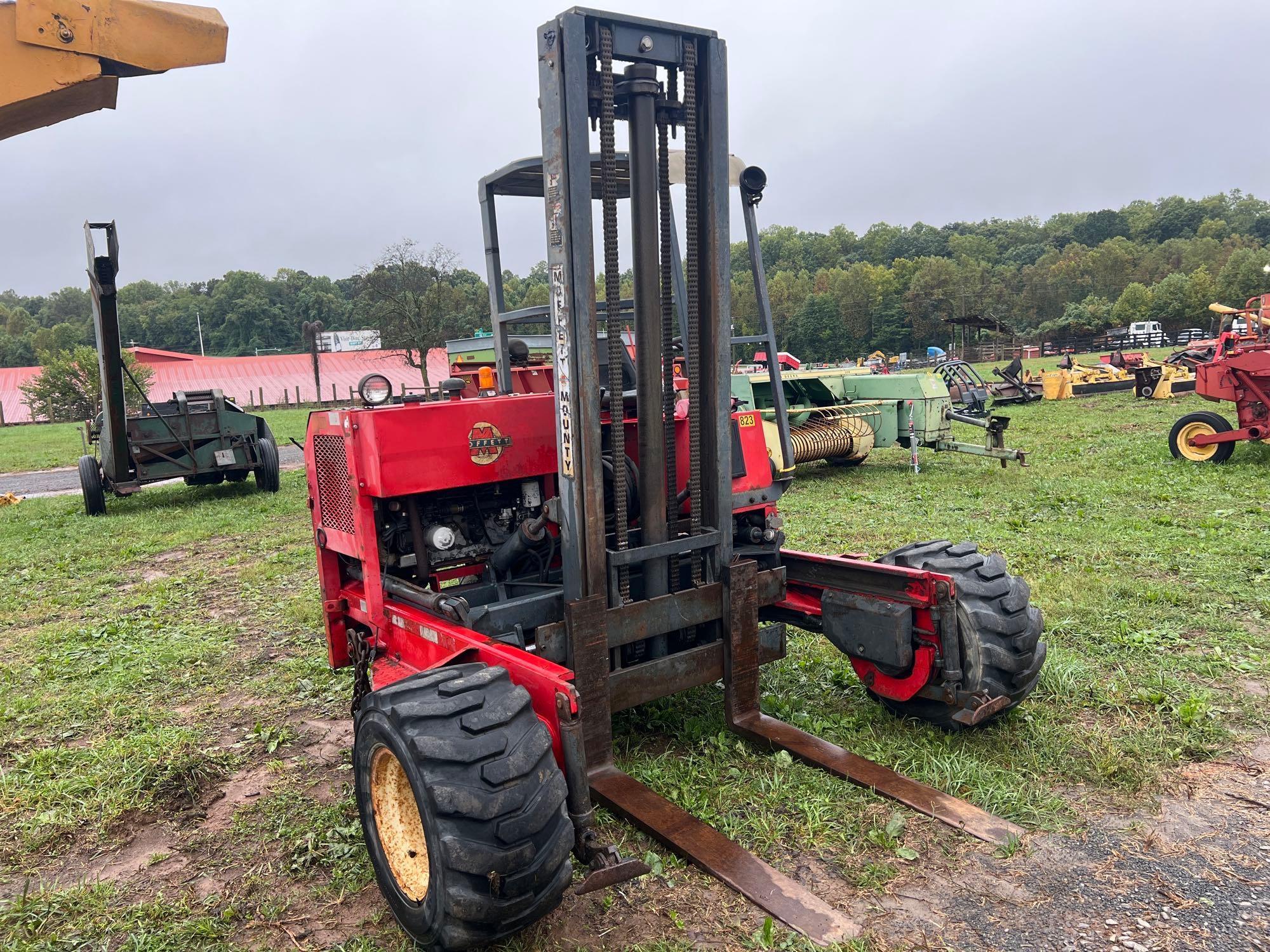 M5000 All Train Fork Lift