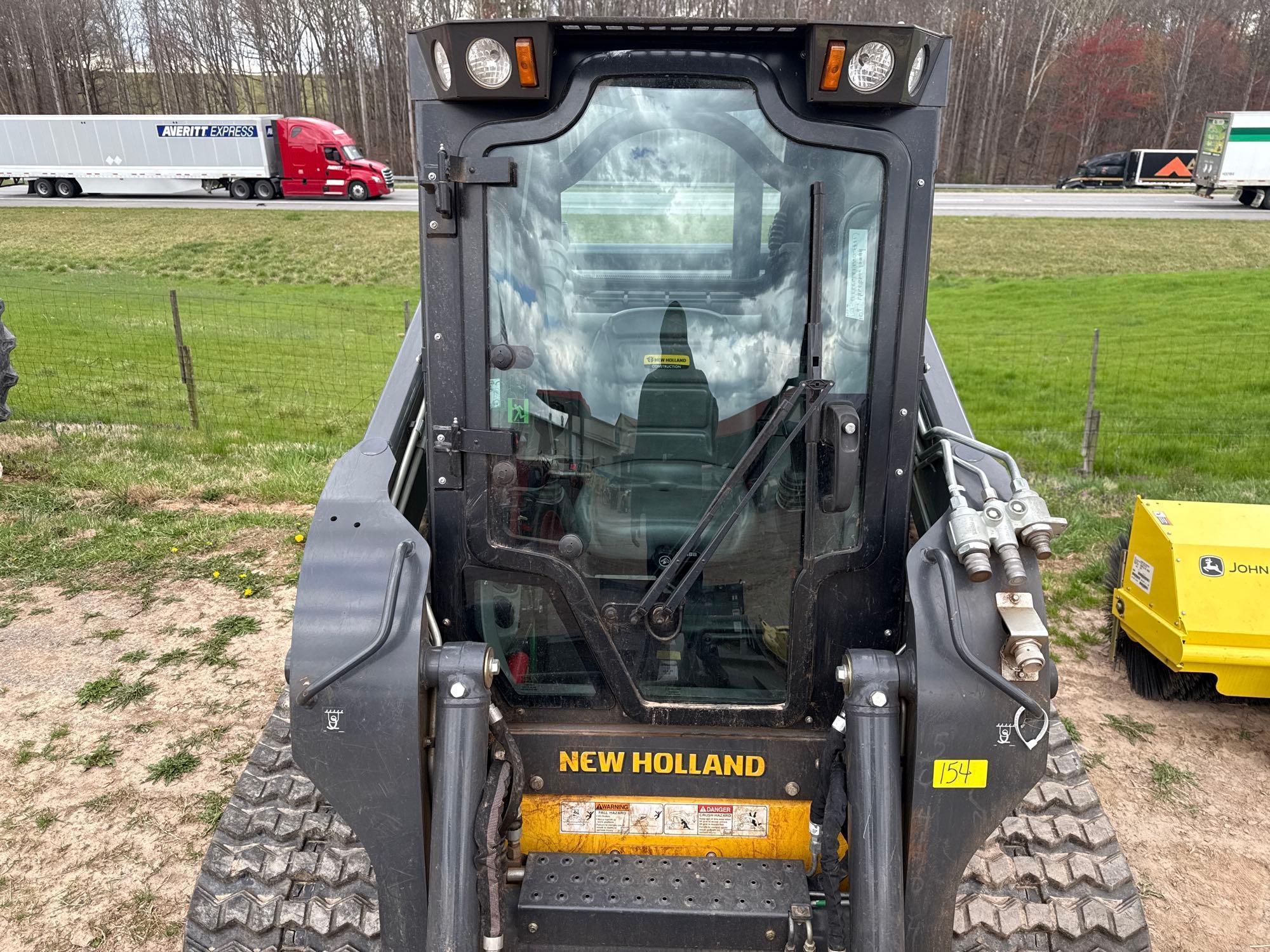 2022 New Holland C332