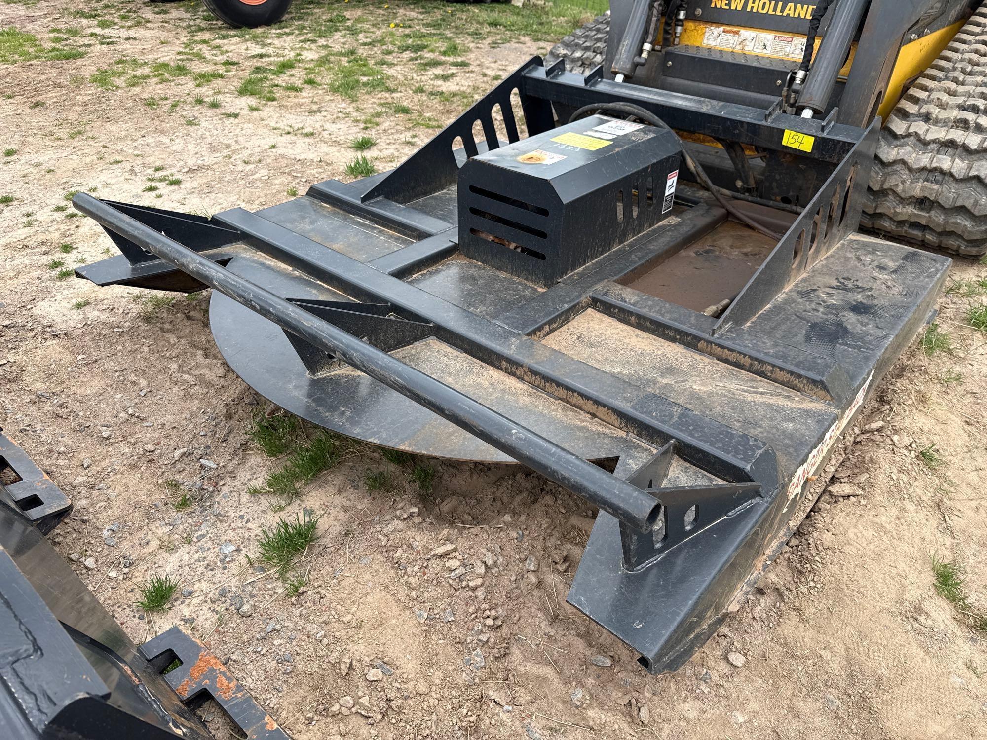 2022 New Holland C332