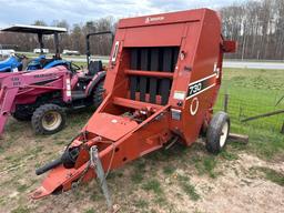 Hesston 730 Round Baler