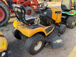 Cub Cadet xt 7