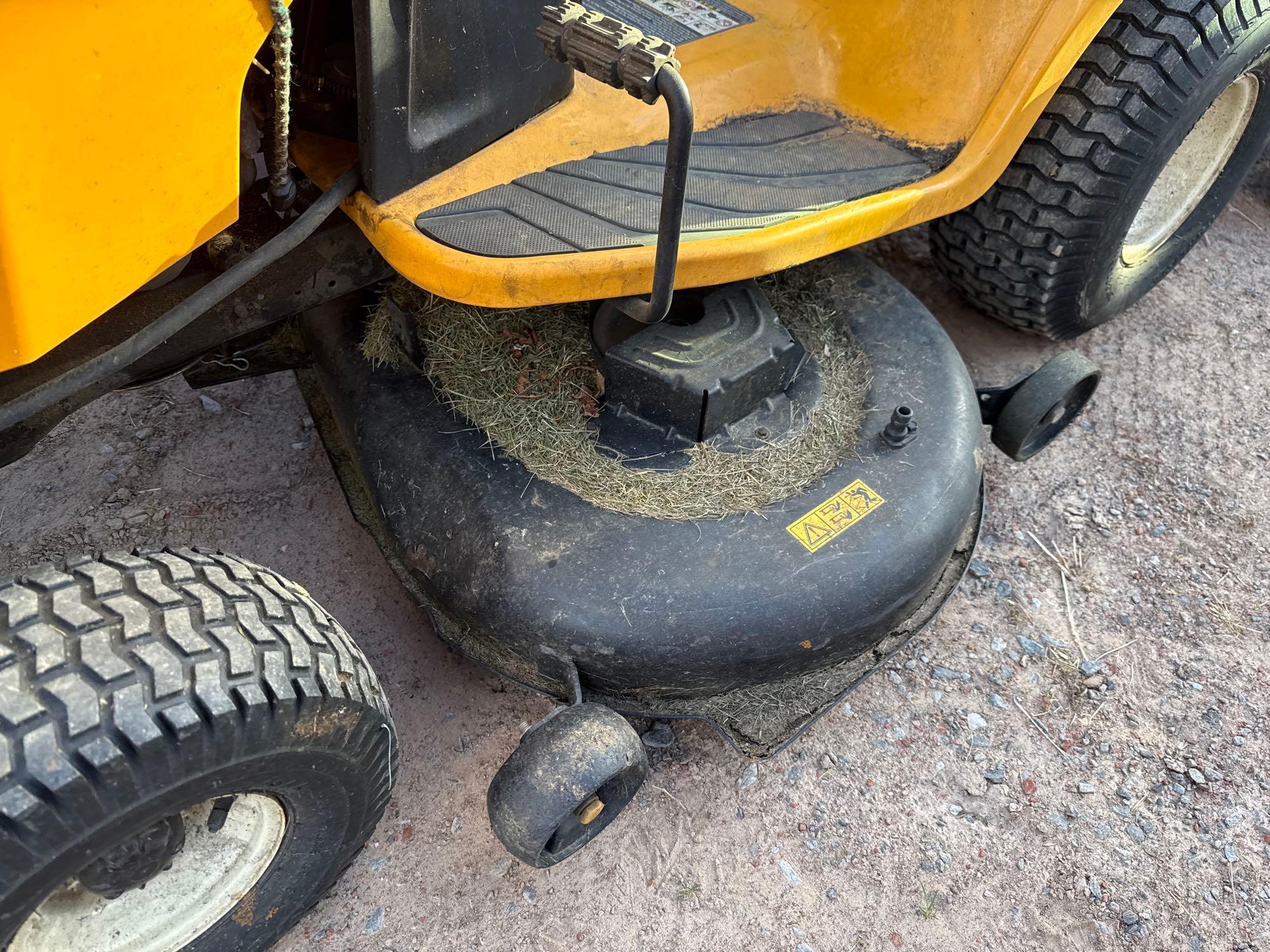 Cub Cadet xt 7