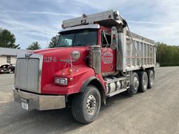 2004 Western Star Dump Truck