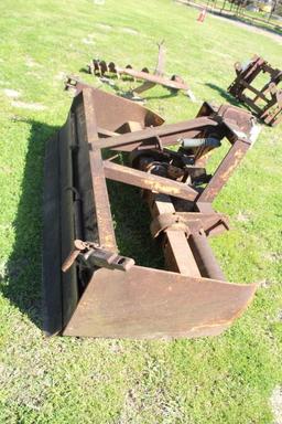 6FT BOX BLADE- 3 PT HITCH
