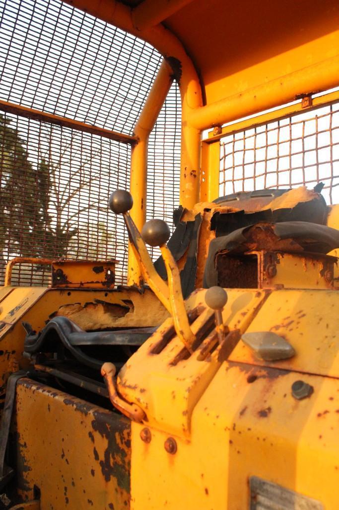 JD DOZER 405E,STRAIGHT BLADE CANOPY, SERIAL NO. 73417, RUNS, DOES NOT HAVE AN HOUR METER