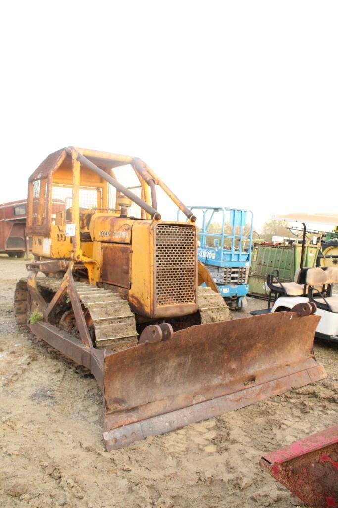 JD DOZER 405E,STRAIGHT BLADE CANOPY, SERIAL NO. 73417, RUNS, DOES NOT HAVE AN HOUR METER