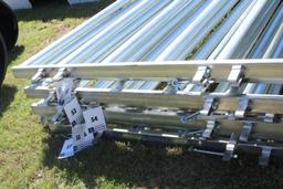NEW 18' GALV HEAVY DUTY PANEL, 5 BAR, WITH PINS