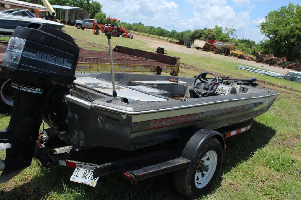 1550 PRO BASS GLASS STREAM W/ MERCURY MOTORW/TROLLINH MOTORNOT SURE OF WORKING STATUS