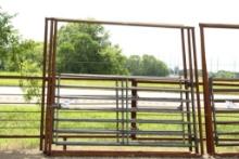 NEW 24' HEAVY DUTY FREE STANDING 10' GATE WITH 2-5/8" PIPE FRAME