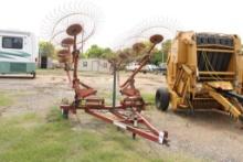 WALTON 8 WHEEL HAY RAKE