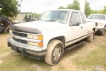1994 CHEVROLET TRUCK, 4X4SHOWING 083023.0 MILESVIN: 2GCEK19K9R1299094WT: 6200,