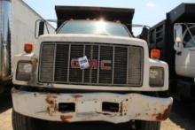 2020 TOPKICK DUMP TRUCK, DIESEL, CAT MOTOR, 16 YARDS LOAD, WT 5200316 TRANS AUTO, RUNS, SHOWING