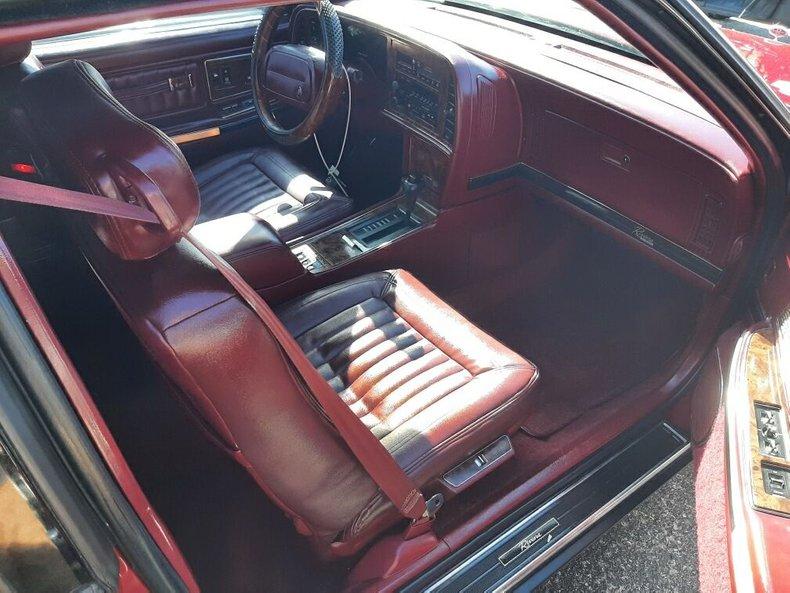 1991 Buick Riviera Coupe
