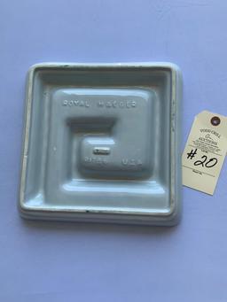 ROYAL HAEGER R1786 USA LARGE ASH TRAY