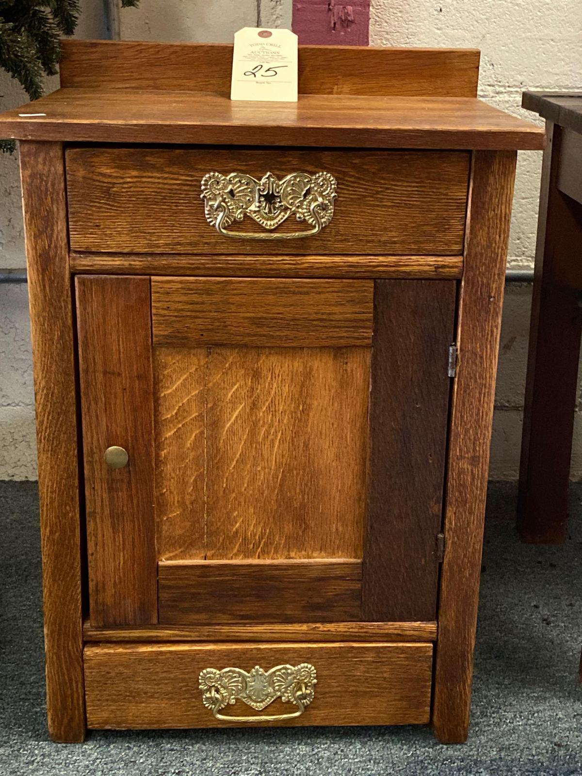 ANTIQUE WOODEN CABINET