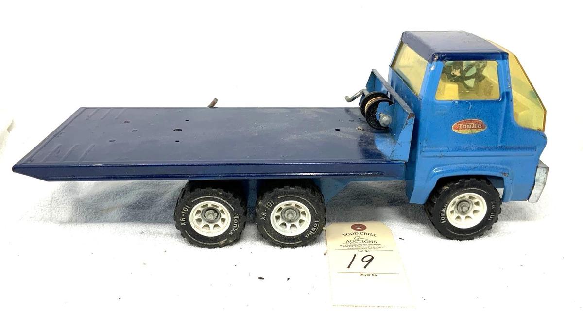 Vintage Tonka X-RAY-101 pressed steel flatbed truck