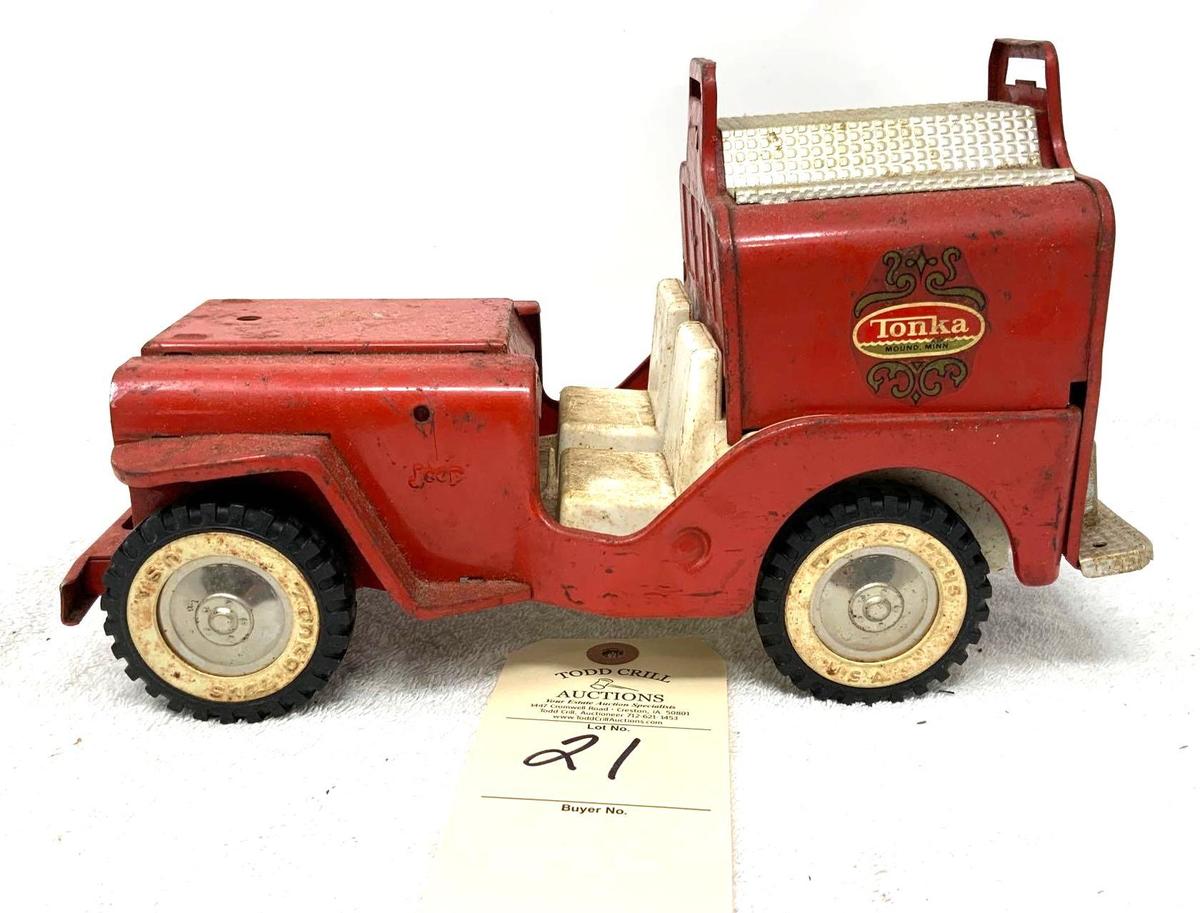 Vintage Tonka red pressed steel jeep