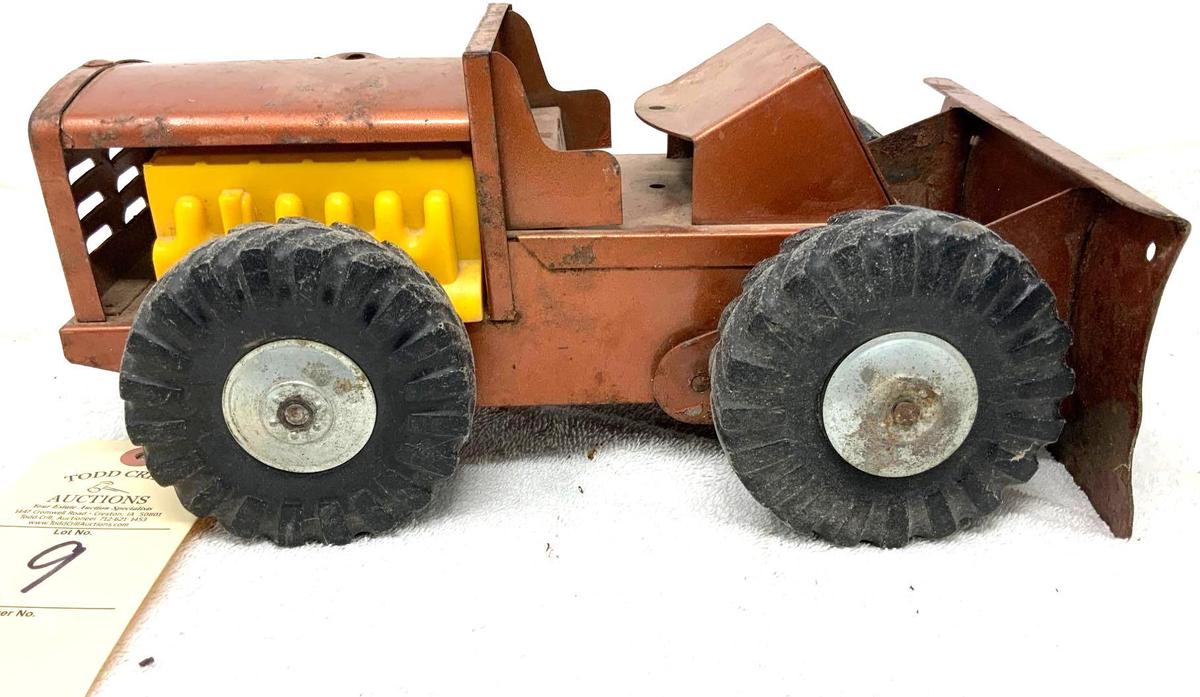 Vintage Structo pressed steel loader