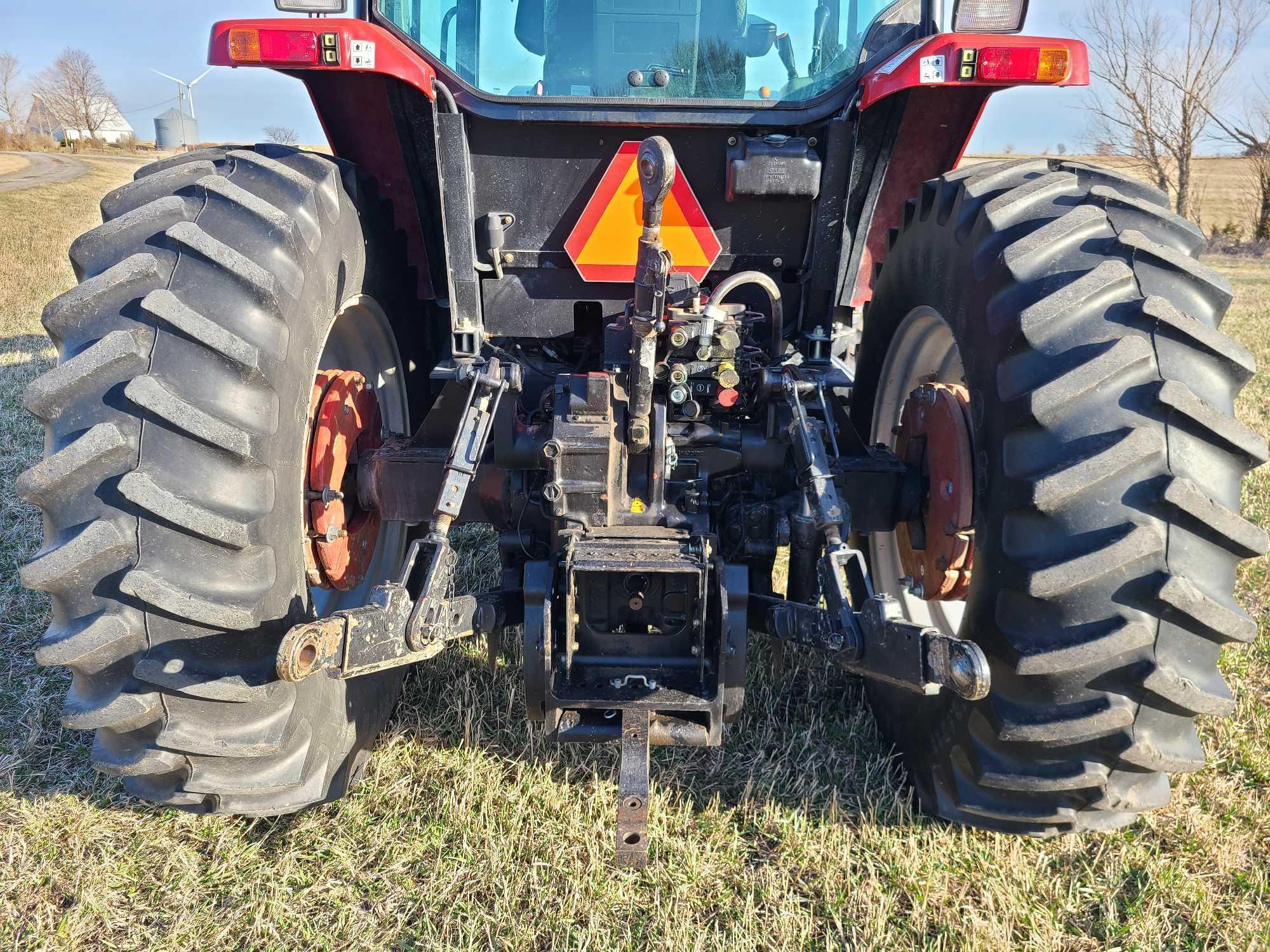 Case IH MX135 MFWD Tractor w/ Westendorf 550 Freedom Mount Loader
