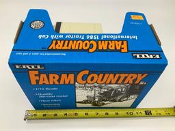 Ertl Farm Country International 1586 tractor with cab 1:16 scale