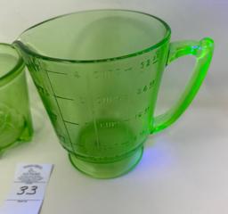 Antique uranium glass, 1 qt measuring cup and beater jar 16 oz base