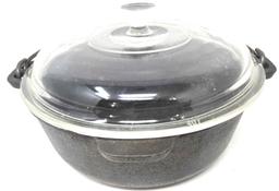 2 QT Wagner Ware Dutch Oven W/Glass Lid