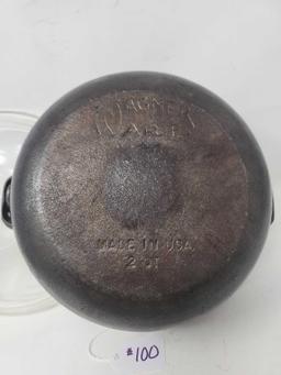 2 QT Wagner Ware Dutch Oven W/Glass Lid