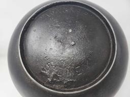 No. 4 Wagner "Sidney" Scotch Bowl