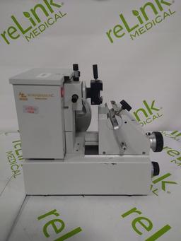 Leitz 1512 Rotary Microtome - 48646