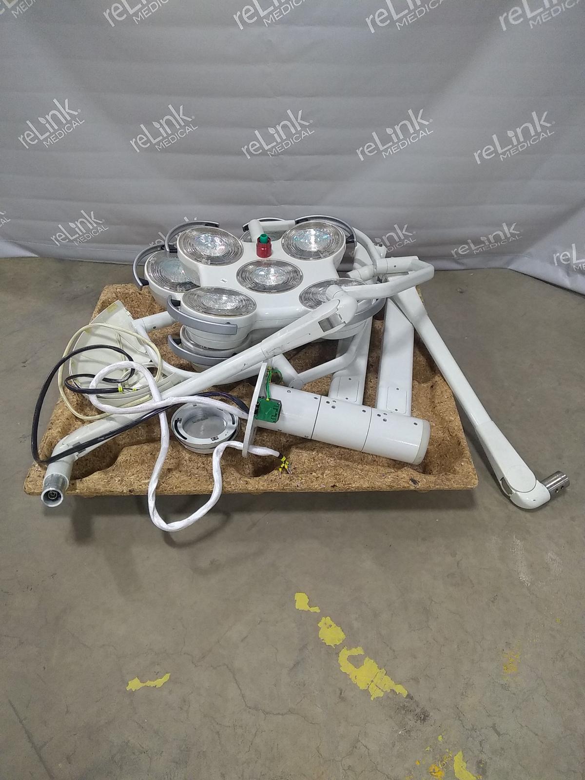 Heraeus Hanaulux 2005 Surgical Lights - 40968