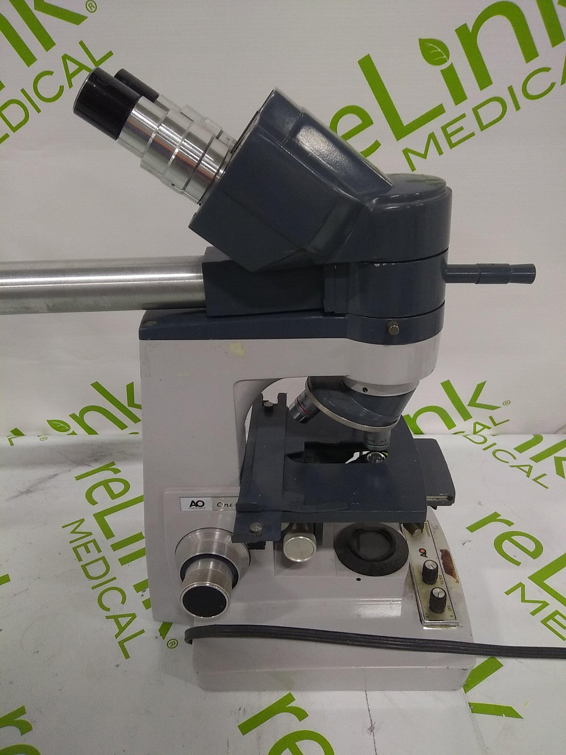 American Optical MicroStar One-Ten Teaching Microscope - 46844