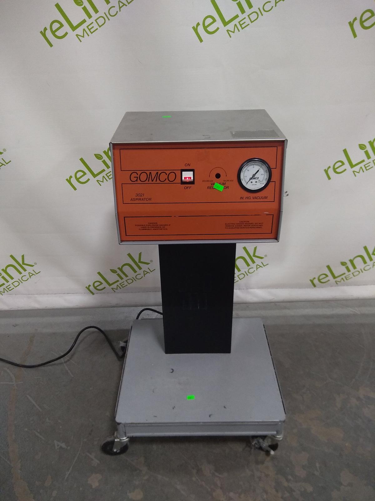 Gomco 3021 Aspirator  - 107752