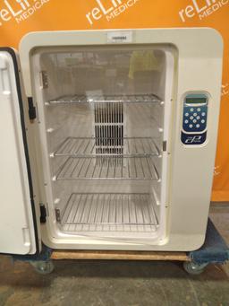 Cole Parmer Instrument Co IN45 C-P Echotherm Chilling Incubator - 162086