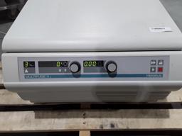 Thermo Scientific Multifuge 3 L Centrifuge - 007132