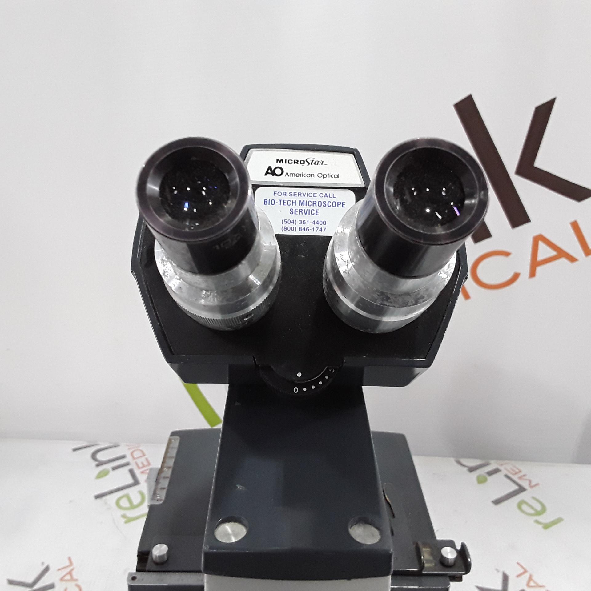 American Optical Microstar One-Ten Binocular Teaching Microscope - 273506