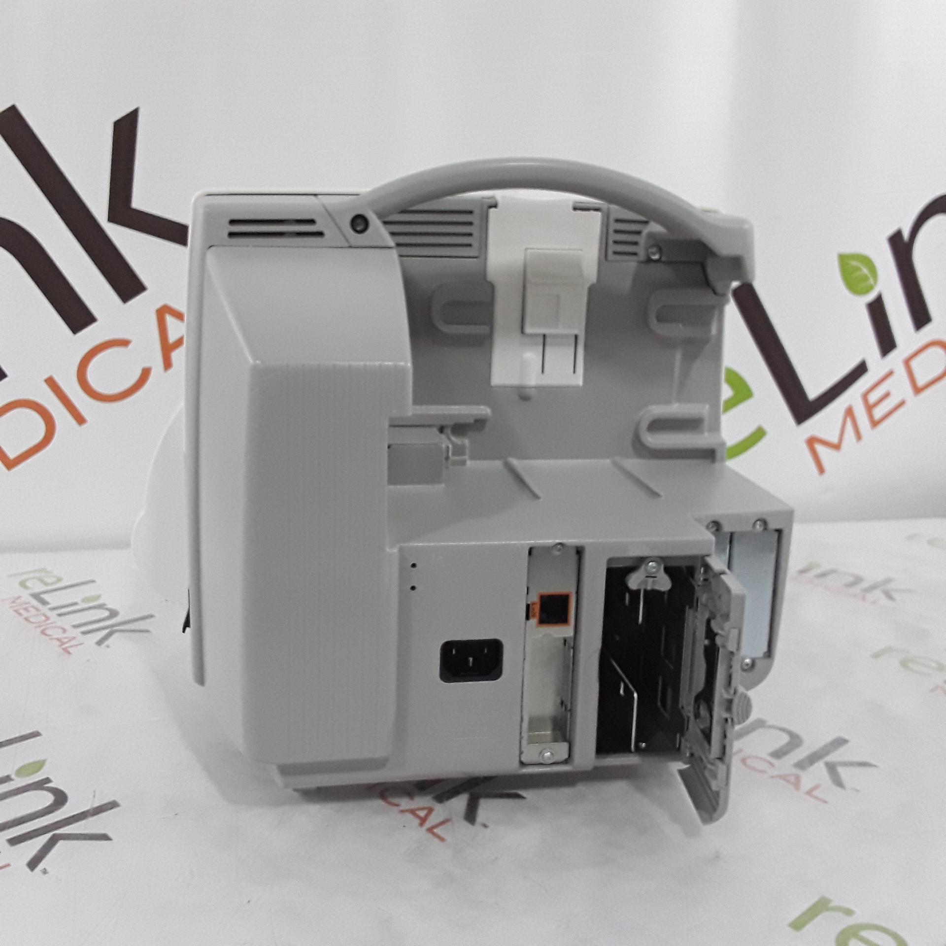 Philips IntelliVue MP30 - Neonatal Patient Monitor - 300512