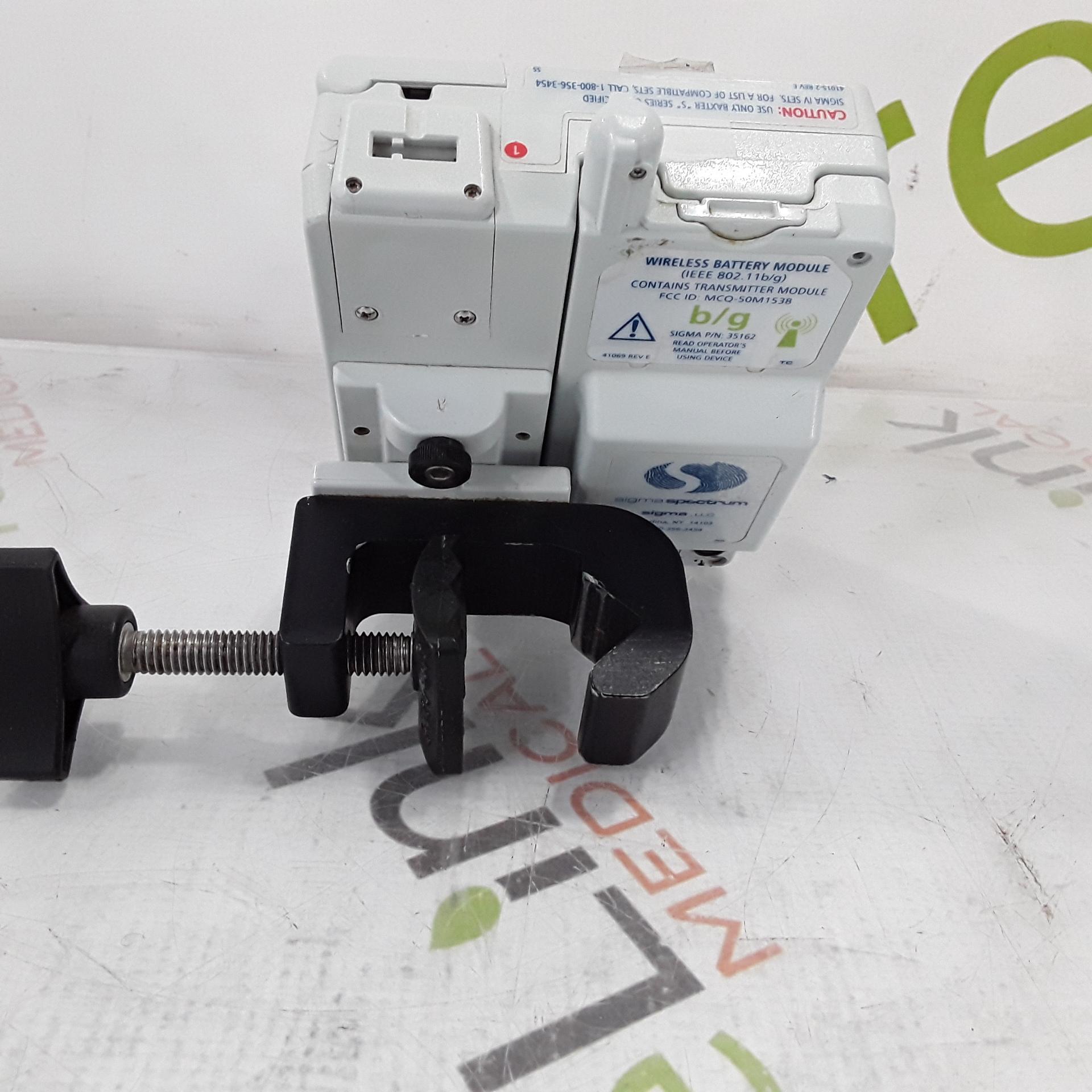 Baxter Sigma Spectrum 6.05.13 with B/G Battery Infusion Pump - 335962