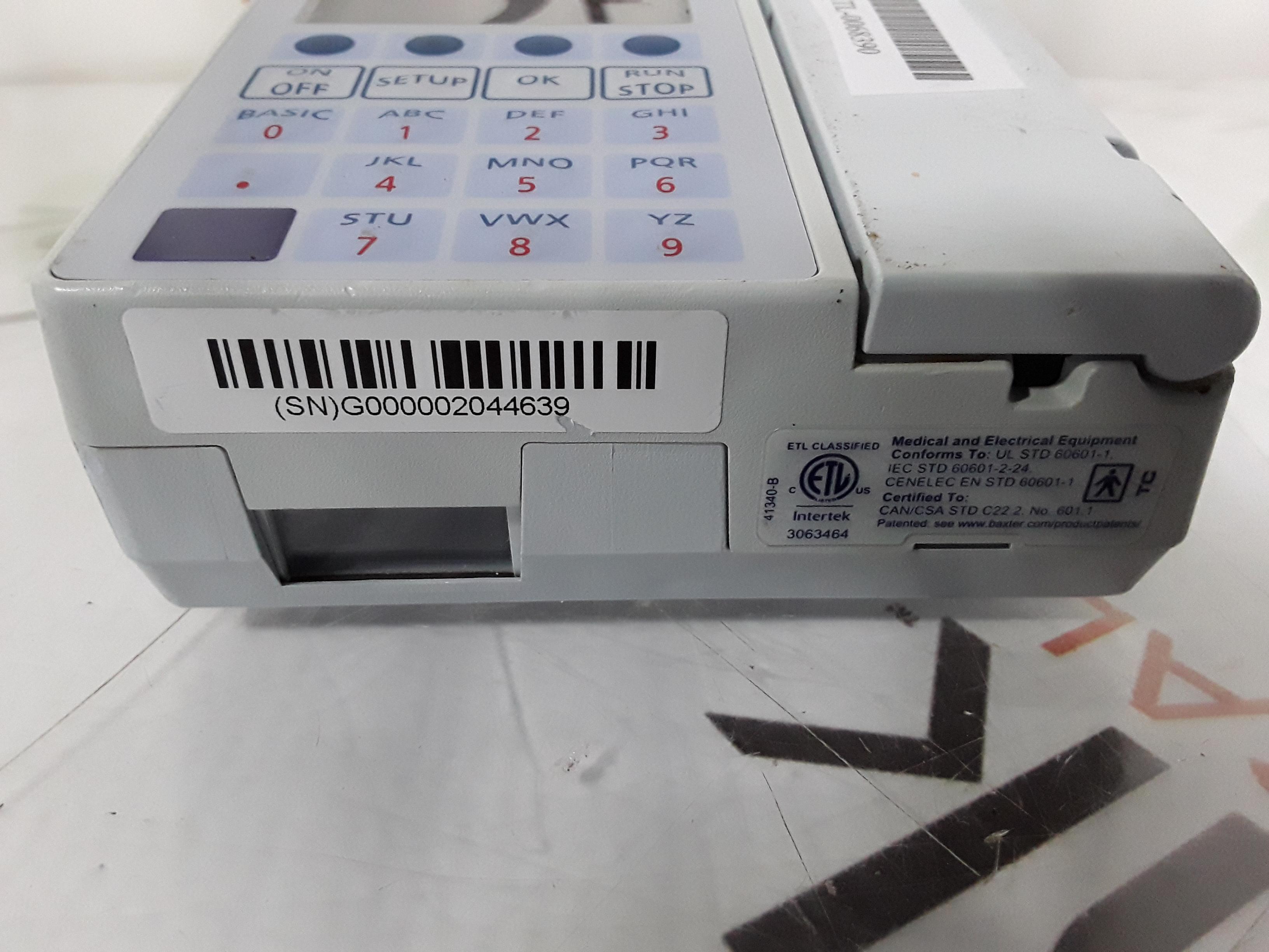 Baxter Sigma Spectrum w/Non Wireless or No Battery Infusion Pump - 380211