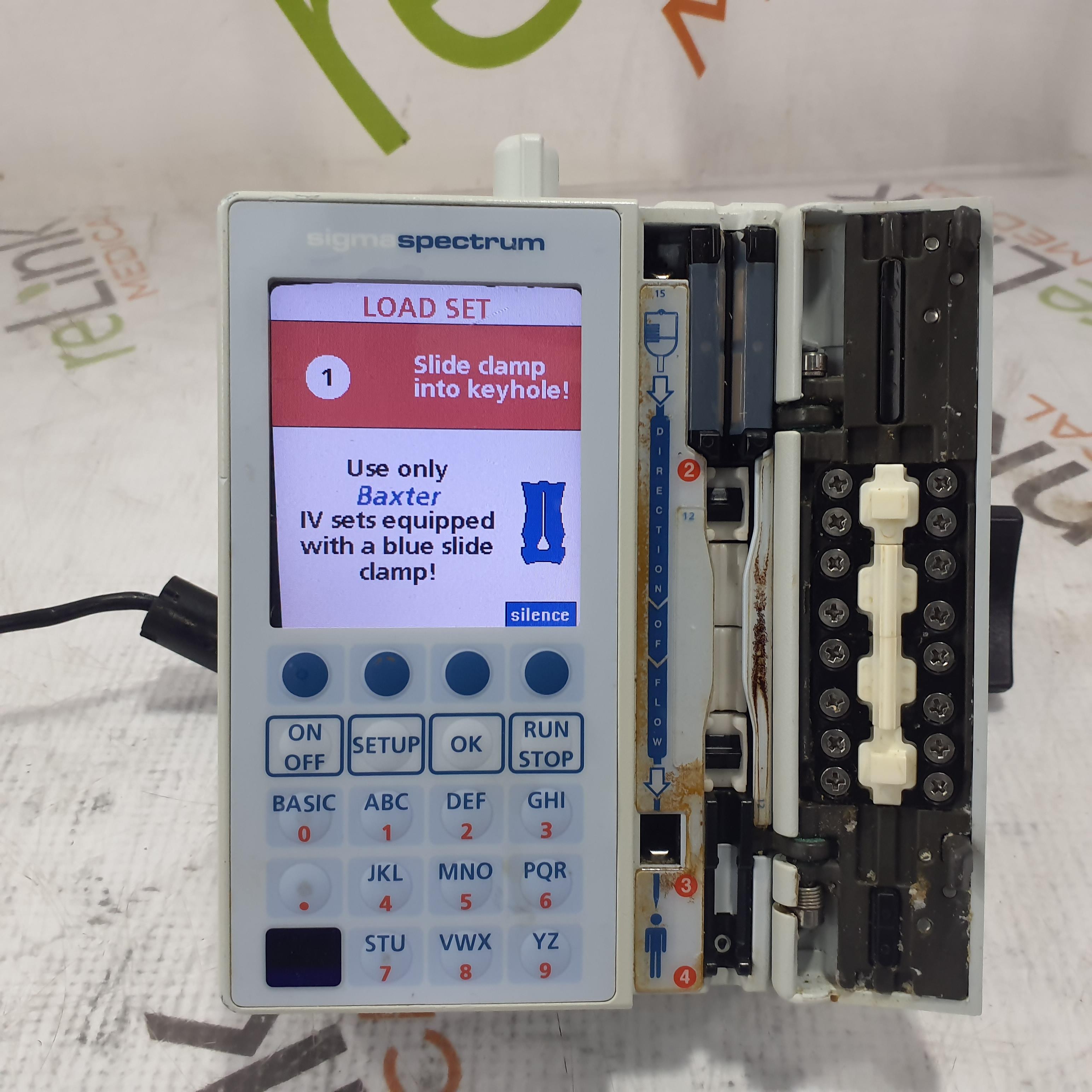 Baxter Sigma Spectrum 6.05.13 with B/G Battery Infusion Pump - 379178