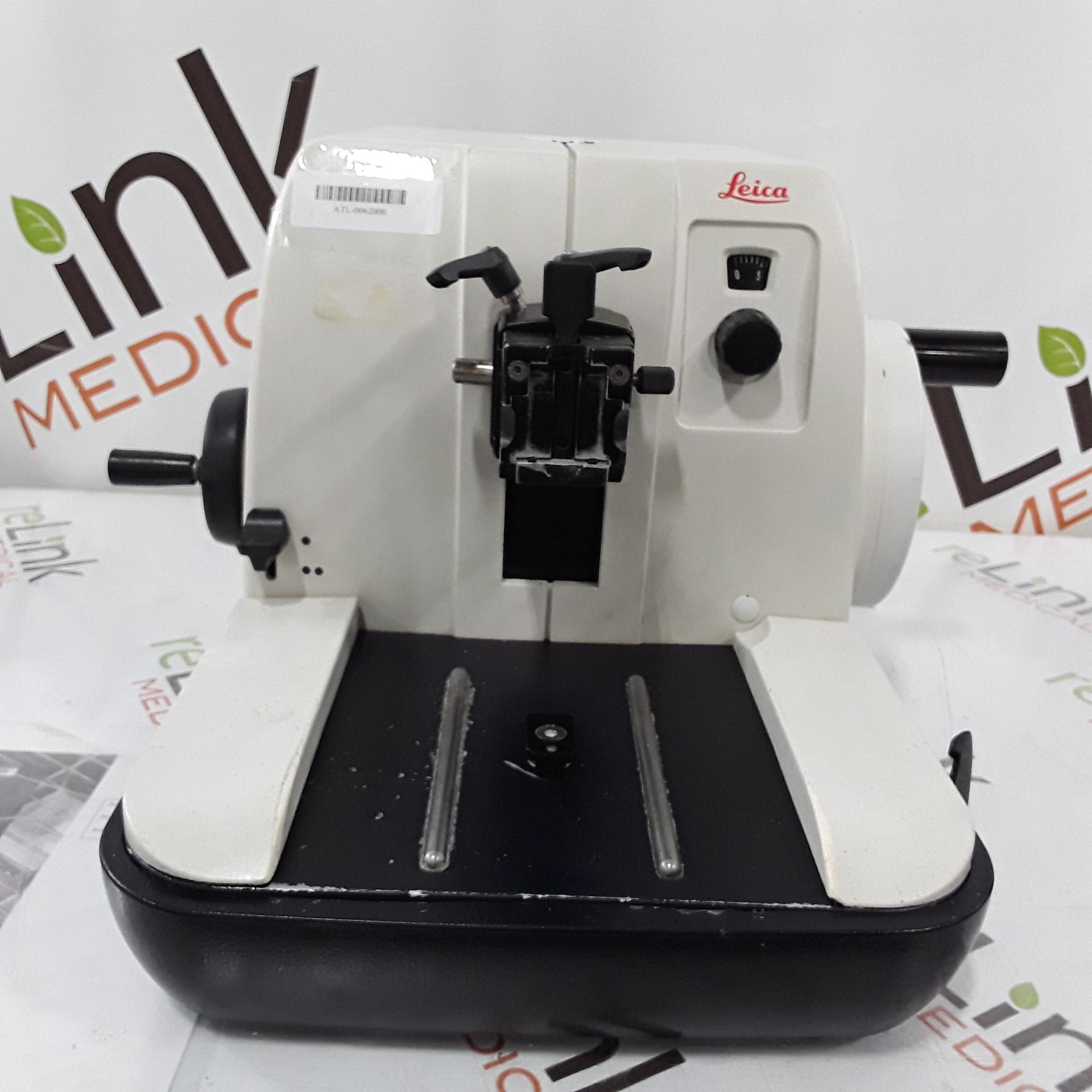 Leica RM 2135 Rotary Microtome - 356639