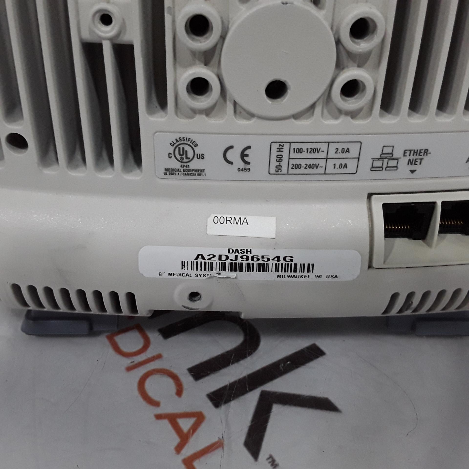 GE Healthcare Dash 4000 - GE/Nellcor SpO2 Patient Monitor - 317695
