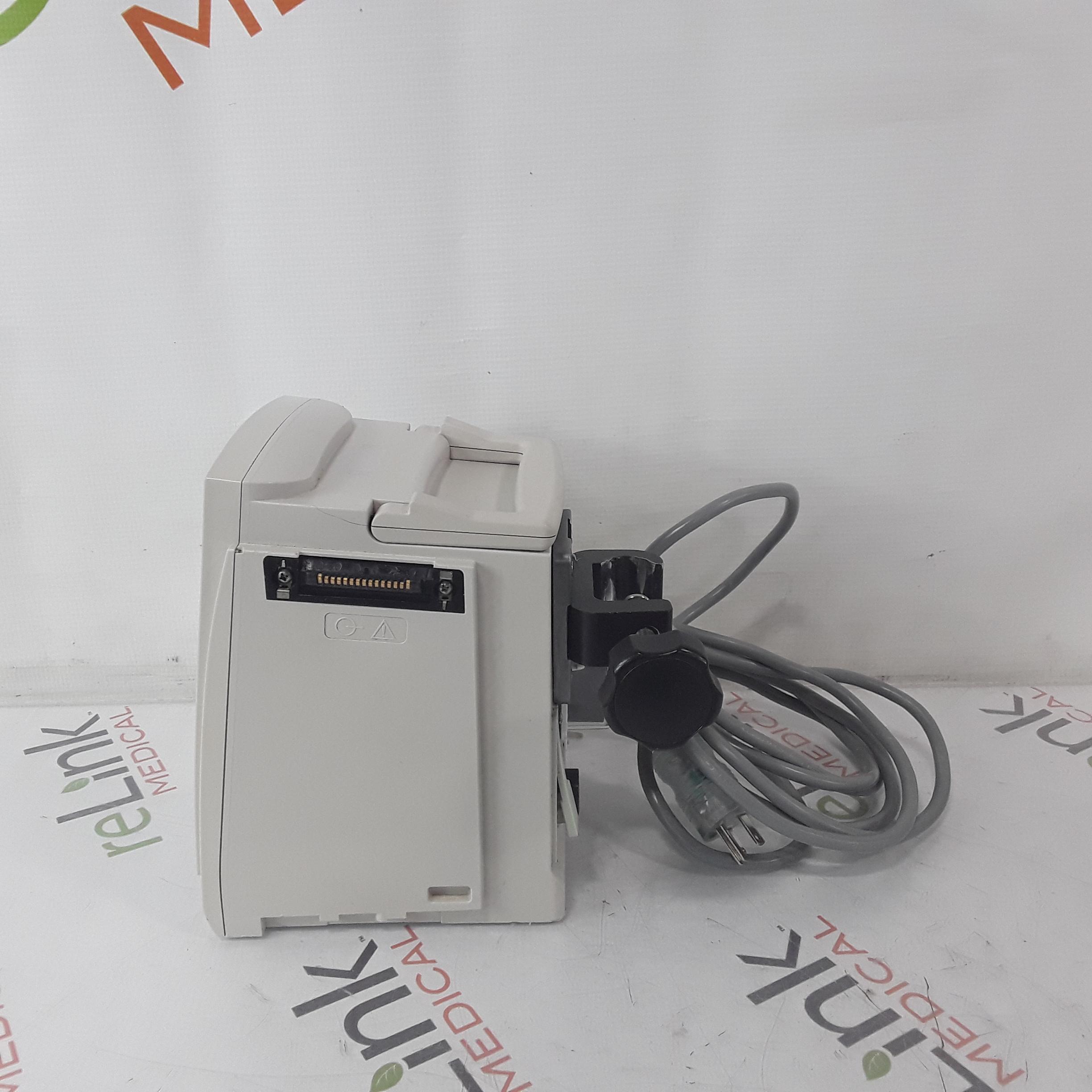 CareFusion Alaris 8015 Small Screen POC Infusion Pump - 424910